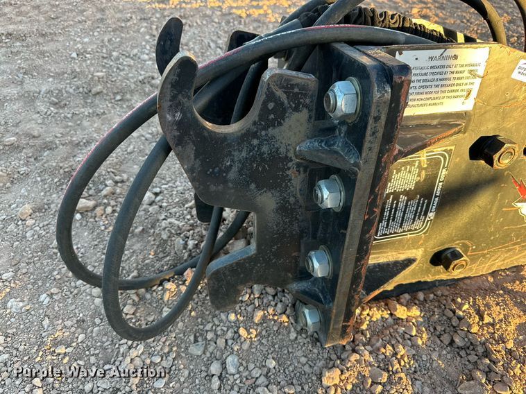 image for item EI0534 Okada ORV550  breaker