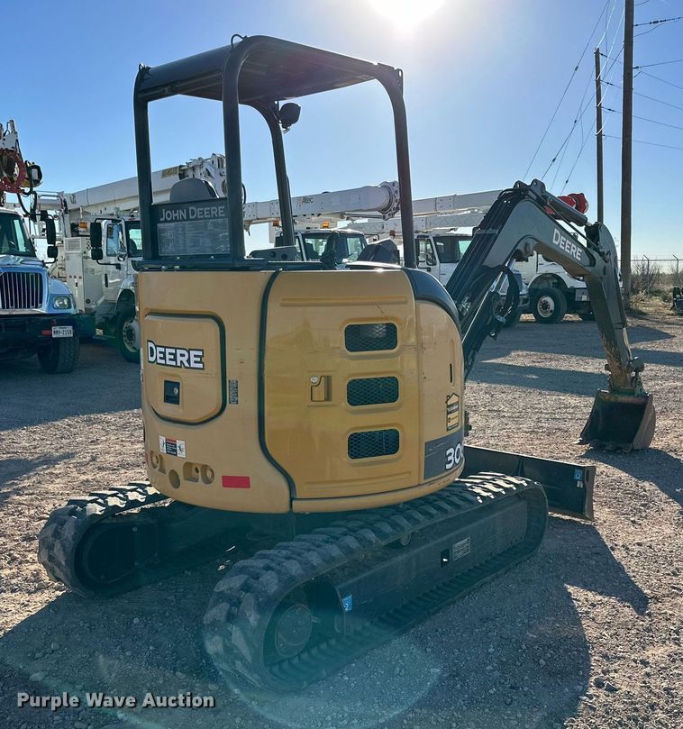 image for item EI0535 2017 John Deere 30G  mini excavator