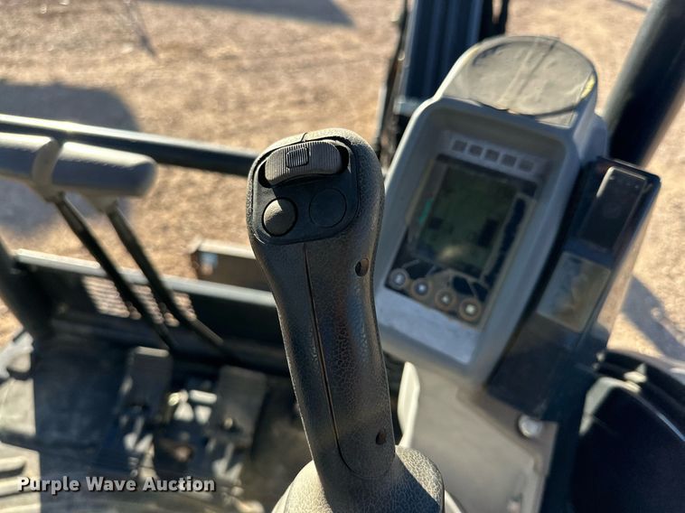 image for item EI0535 2017 John Deere 30G  mini excavator