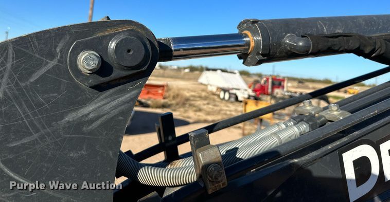 image for item EI0535 2017 John Deere 30G  mini excavator