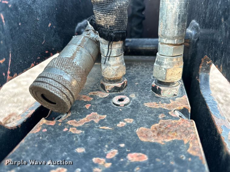 image for item EI0536 Okada ORV550  breaker