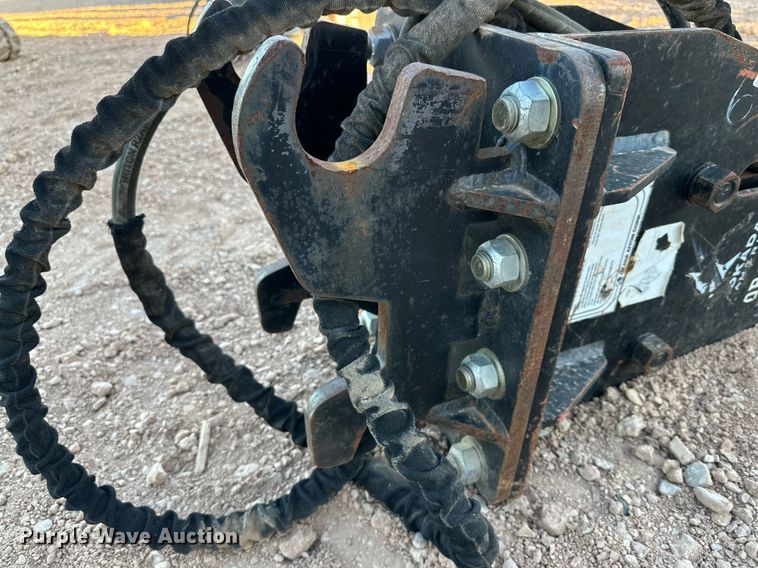 image for item EI0536 Okada ORV550  breaker