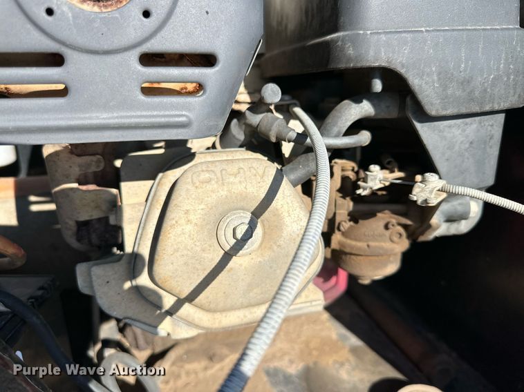 image for item EI0537 2015 XL Specialized XL110 CHDG  lowboy equipment trailer