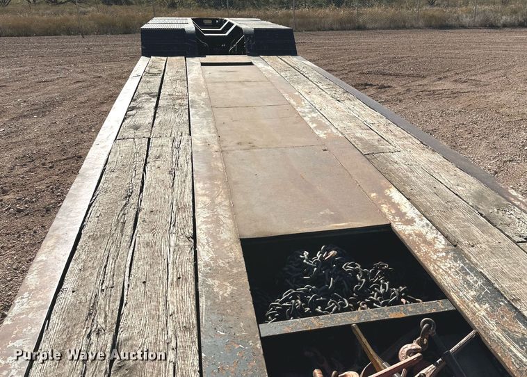 image for item EI0537 2015 XL Specialized XL110 CHDG  lowboy equipment trailer