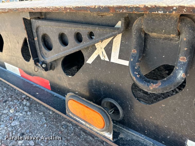 image for item EI0537 2015 XL Specialized XL110 CHDG  lowboy equipment trailer