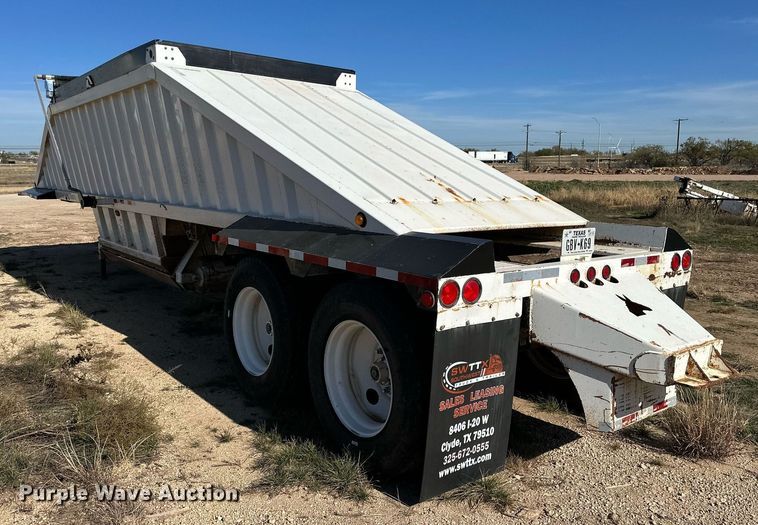 image for item EI0540 2012 Construction Trailers Specialist  bottom dump trailer