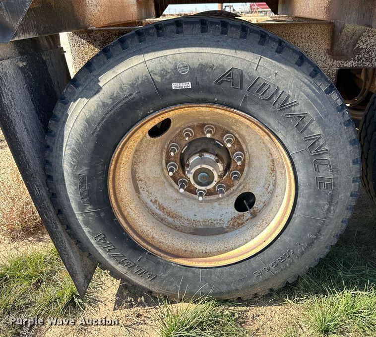 image for item EI0540 2012 Construction Trailers Specialist  bottom dump trailer