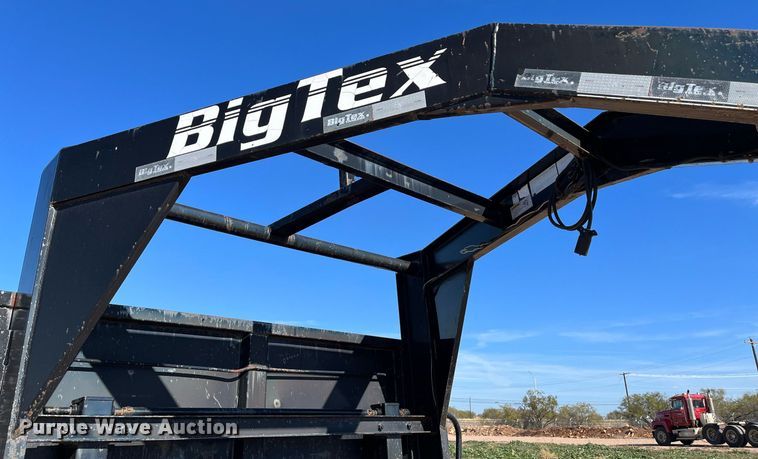 image for item EI0542 2010 Big Tex 10LP  dump trailer