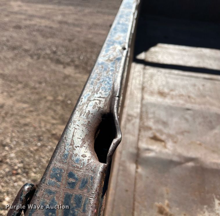 image for item EI0542 2010 Big Tex 10LP  dump trailer