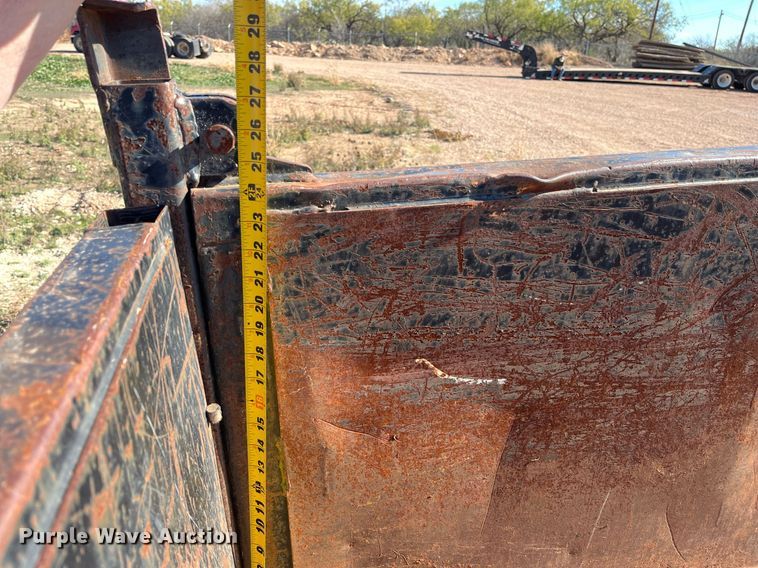 image for item EI0542 2010 Big Tex 10LP  dump trailer