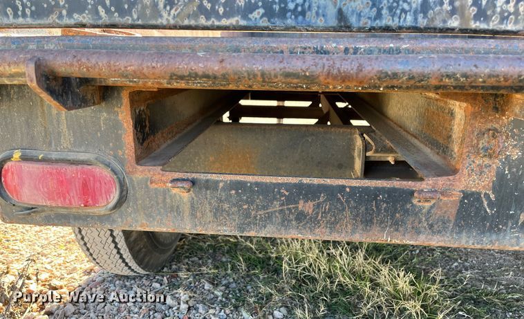 image for item EI0542 2010 Big Tex 10LP  dump trailer