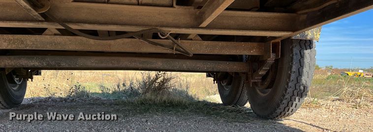 image for item EI0542 2010 Big Tex 10LP  dump trailer