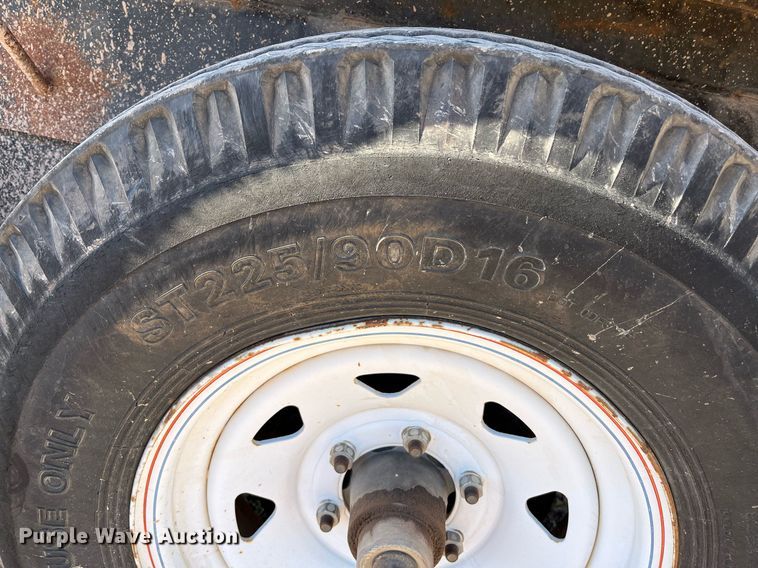 image for item EI0542 2010 Big Tex 10LP  dump trailer