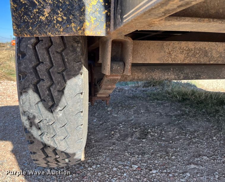 image for item EI0542 2010 Big Tex 10LP  dump trailer