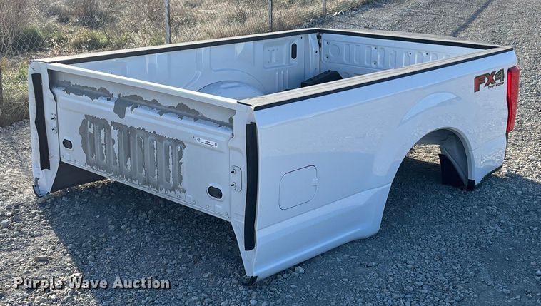 image for item EI0546 Ford F250  pickup truck bed
