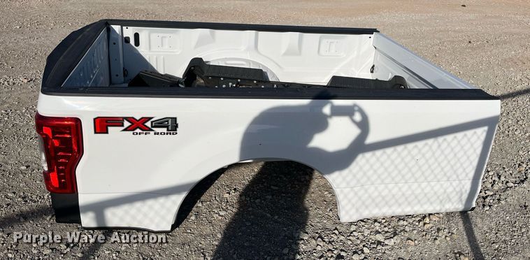 image for item EI0546 Ford F250  pickup truck bed