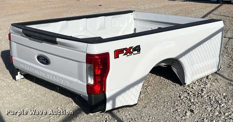 image for item EI0546 Ford F250  pickup truck bed