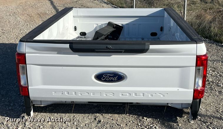 image for item EI0546 Ford F250  pickup truck bed