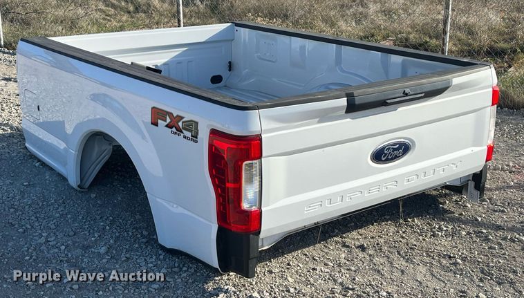 image for item EI0546 Ford F250  pickup truck bed