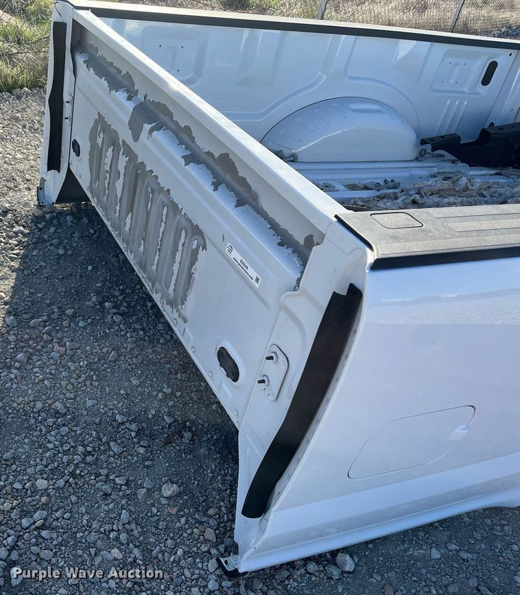 image for item EI0546 Ford F250  pickup truck bed