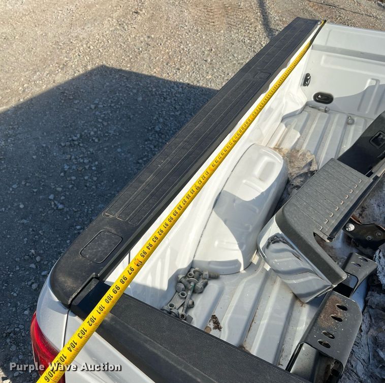 image for item EI0546 Ford F250  pickup truck bed