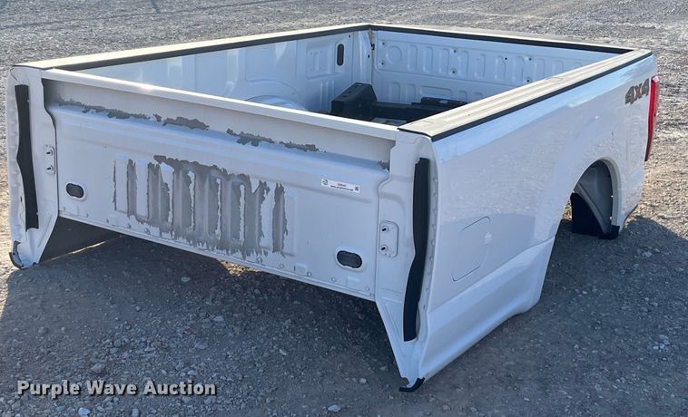 image for item EI0547 Ford F250  pickup truck bed
