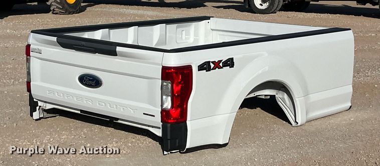 image for item EI0547 Ford F250  pickup truck bed