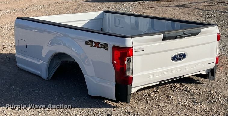 image for item EI0547 Ford F250  pickup truck bed