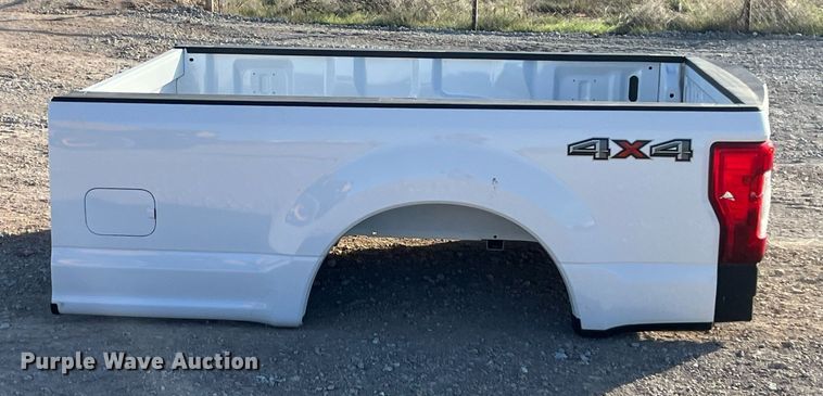 image for item EI0547 Ford F250  pickup truck bed