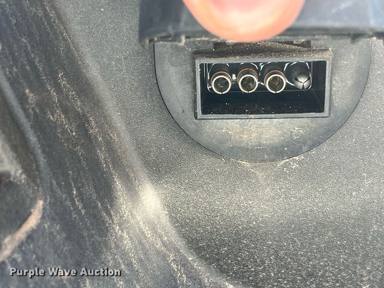 image for item EI0547 Ford F250  pickup truck bed