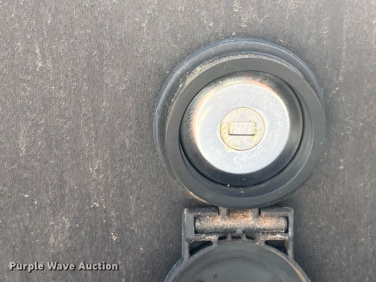 image for item EI0547 Ford F250  pickup truck bed