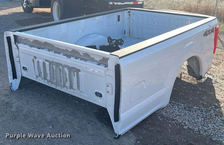 image for item EI0548 Ford F250  pickup truck bed