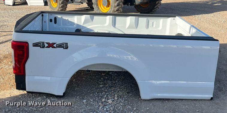 image for item EI0548 Ford F250  pickup truck bed