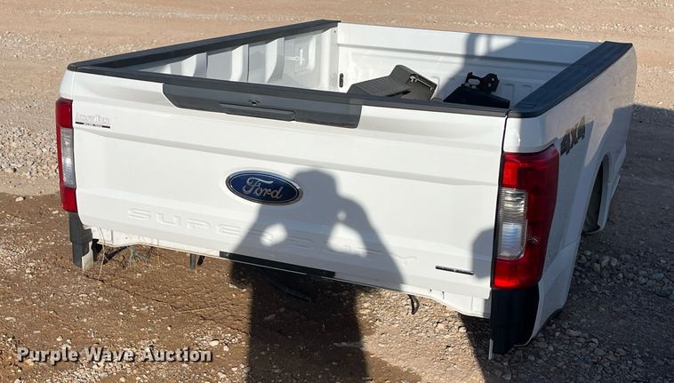image for item EI0548 Ford F250  pickup truck bed