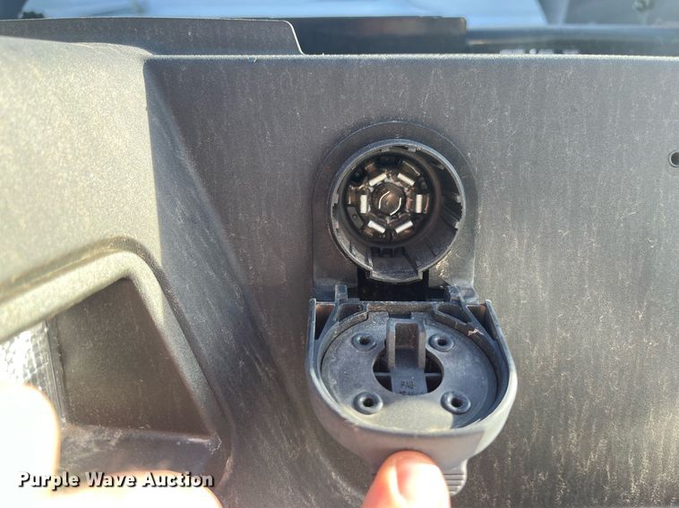 image for item EI0548 Ford F250  pickup truck bed