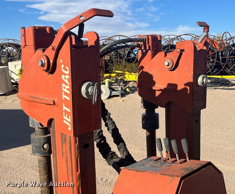 image for item EI0550 1999 Ditch Witch JT1720  directional boring unit