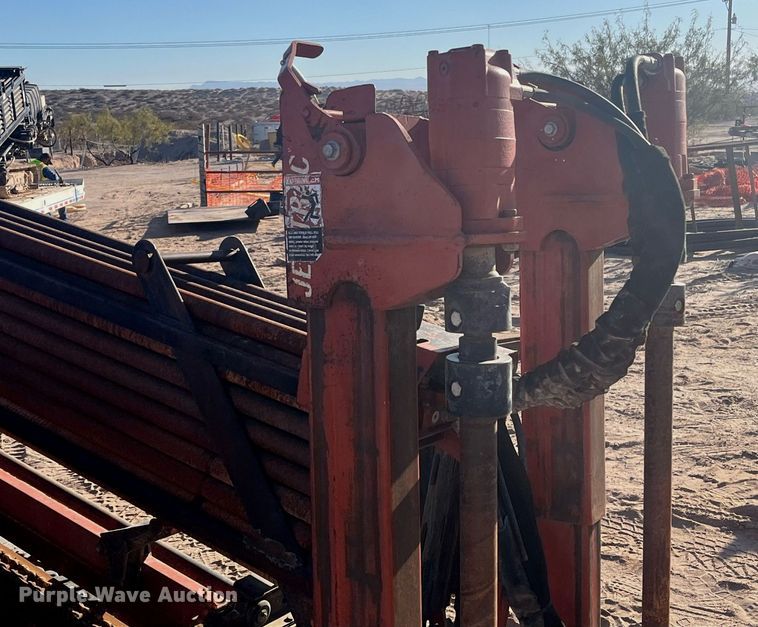 image for item EI0550 1999 Ditch Witch JT1720  directional boring unit