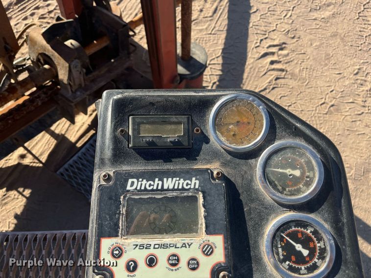 image for item EI0550 1999 Ditch Witch JT1720  directional boring unit