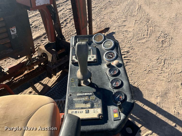 image for item EI0550 1999 Ditch Witch JT1720  directional boring unit