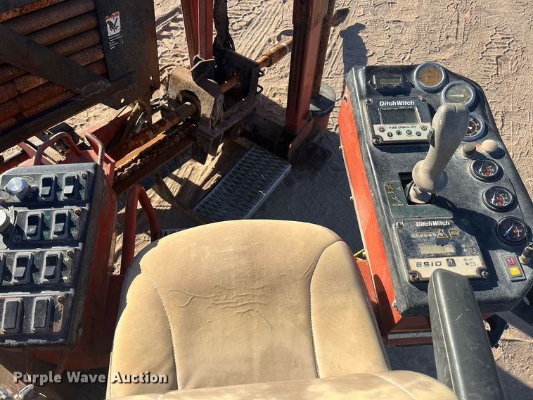 image for item EI0550 1999 Ditch Witch JT1720  directional boring unit