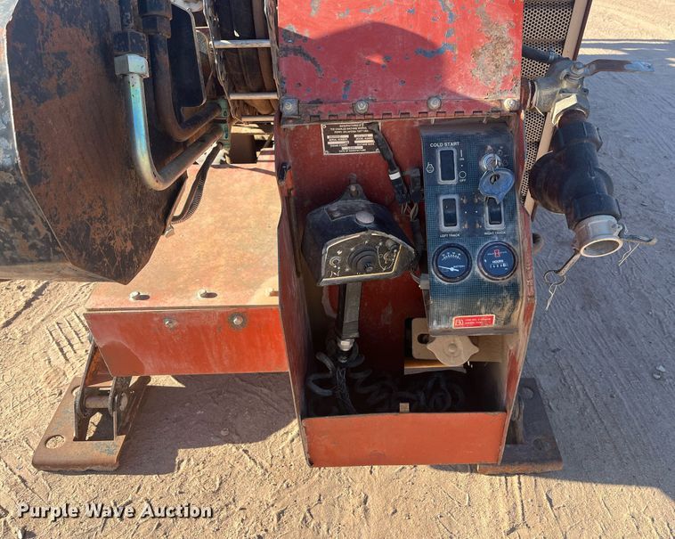 image for item EI0550 1999 Ditch Witch JT1720  directional boring unit
