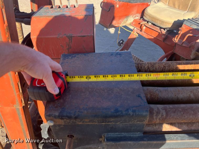 image for item EI0550 1999 Ditch Witch JT1720  directional boring unit