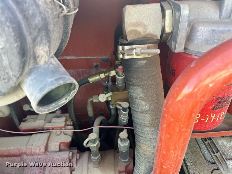 image for item EI0550 1999 Ditch Witch JT1720  directional boring unit