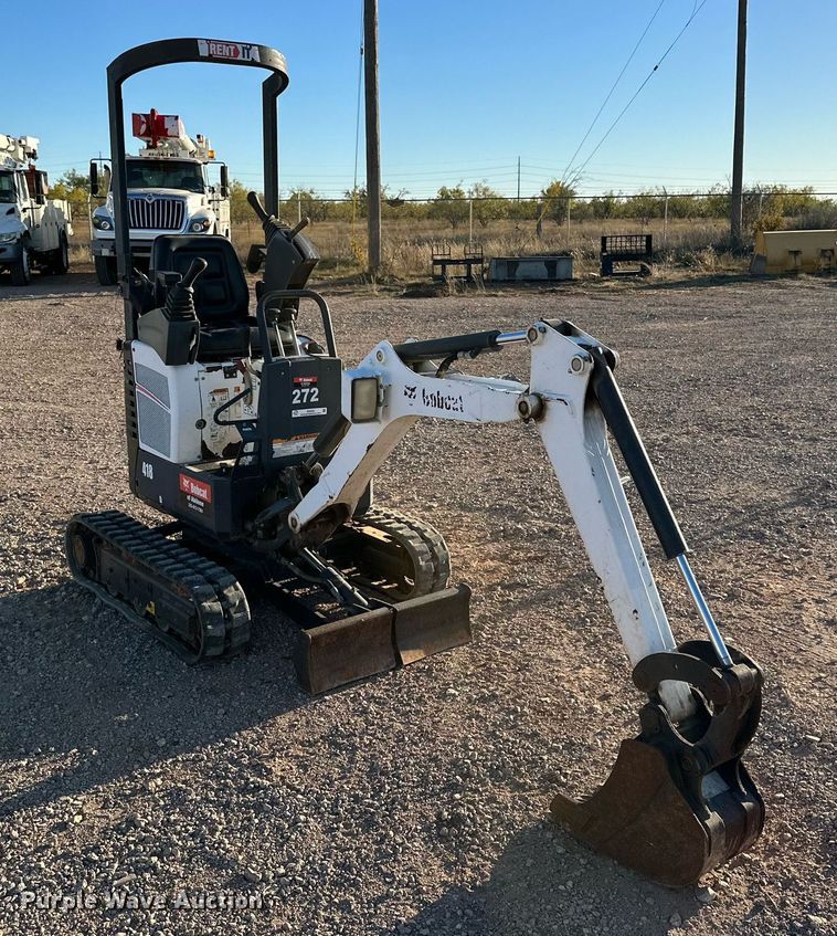 image for item EI0563 2017 Bobcat 418  mini excavator