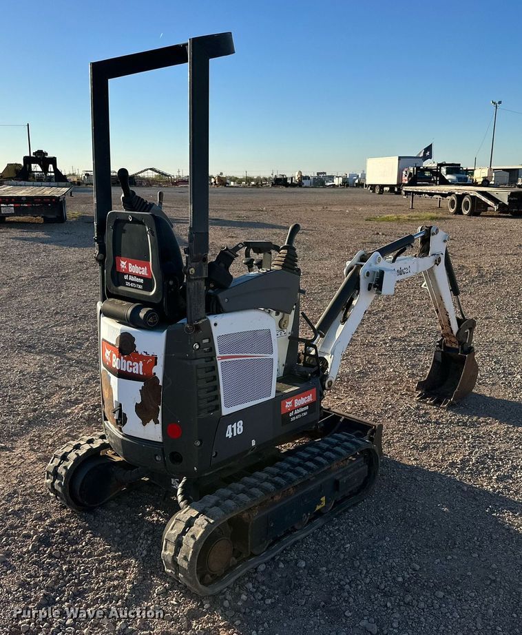 image for item EI0563 2017 Bobcat 418  mini excavator