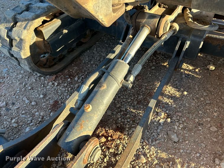 image for item EI0563 2017 Bobcat 418  mini excavator