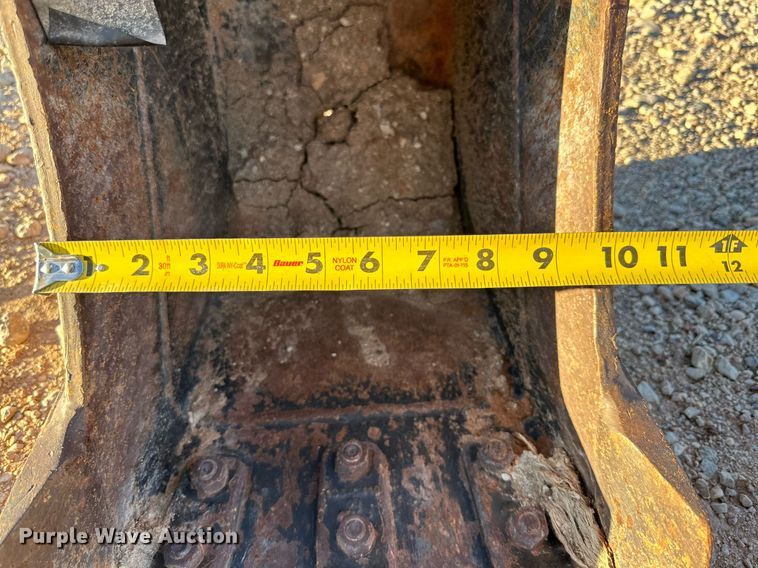 image for item EI0563 2017 Bobcat 418  mini excavator