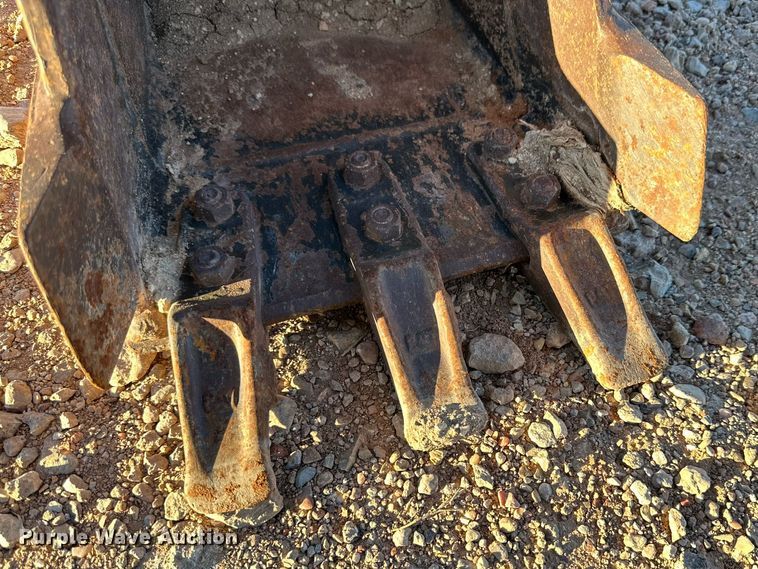 image for item EI0563 2017 Bobcat 418  mini excavator