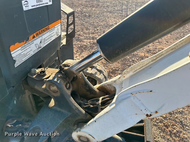 image for item EI0563 2017 Bobcat 418  mini excavator