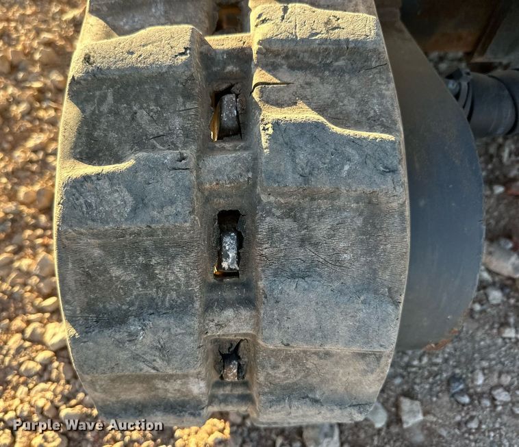 image for item EI0563 2017 Bobcat 418  mini excavator